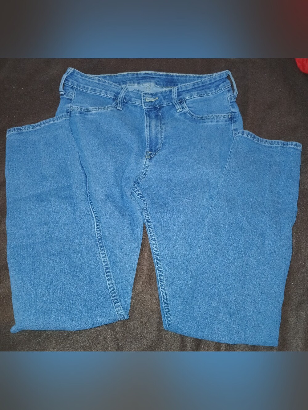 Pre-loved Classic Girl's Blue Denim Jeans. Size-30 Waist.